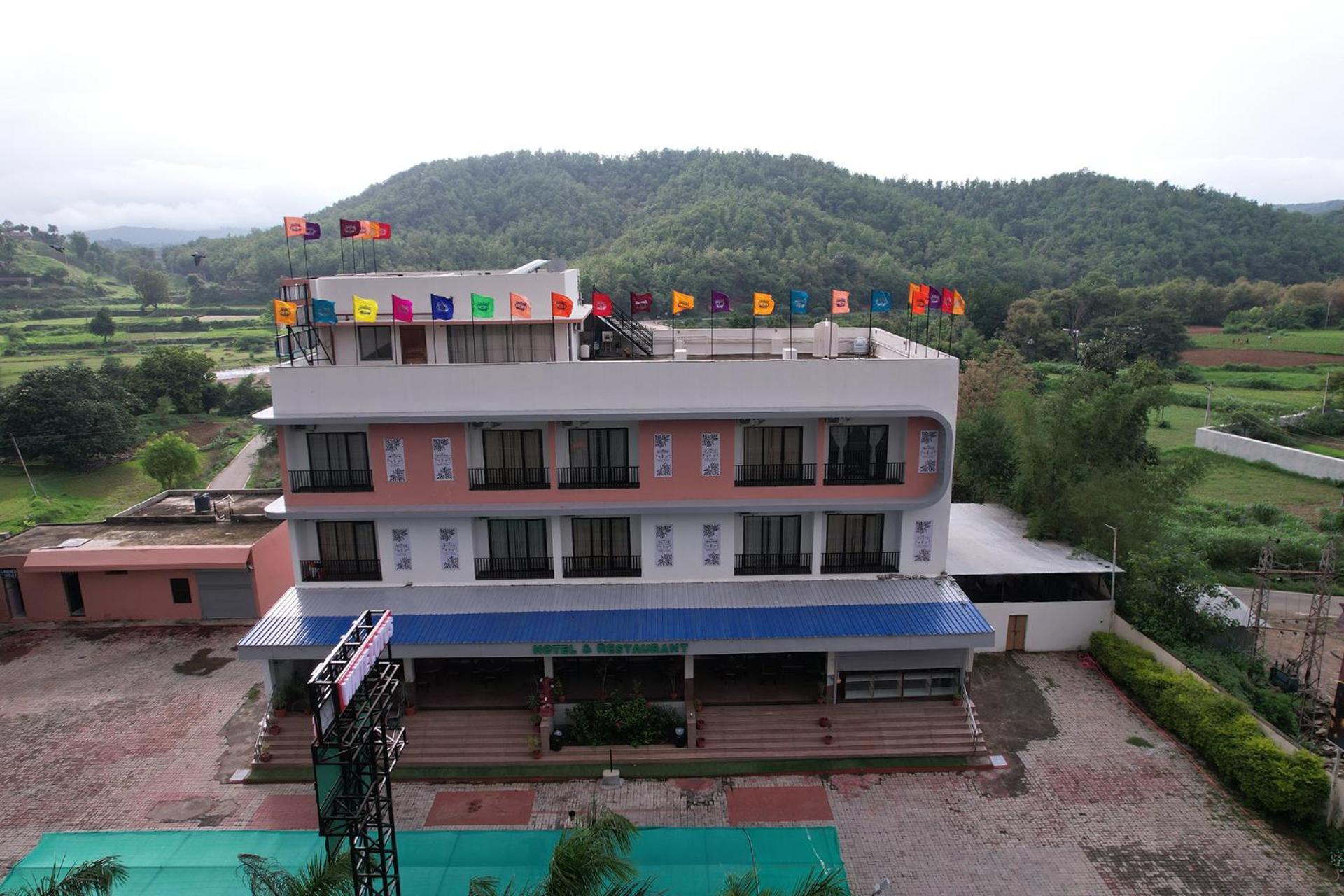 Hotel White Lotus Dungarpur Eksteriør billede